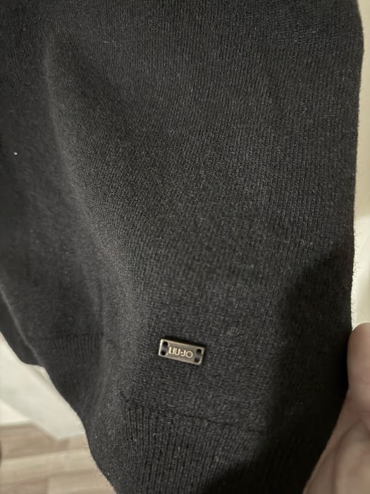 Нов мъжки пуловер Liu Jo. 100% вълна