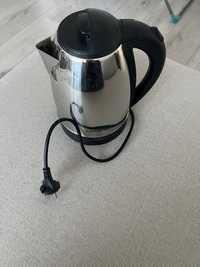 Электрический чайник от Polaris