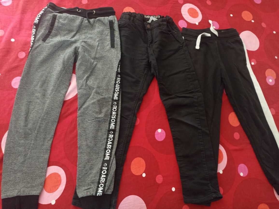 Блузки,долнища,дънки,суичър на HM,Zara...