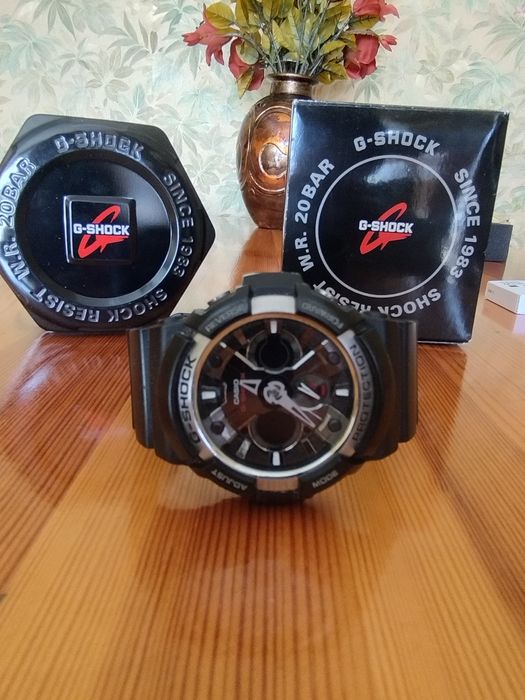 Часовник G-SHOCK GA-200