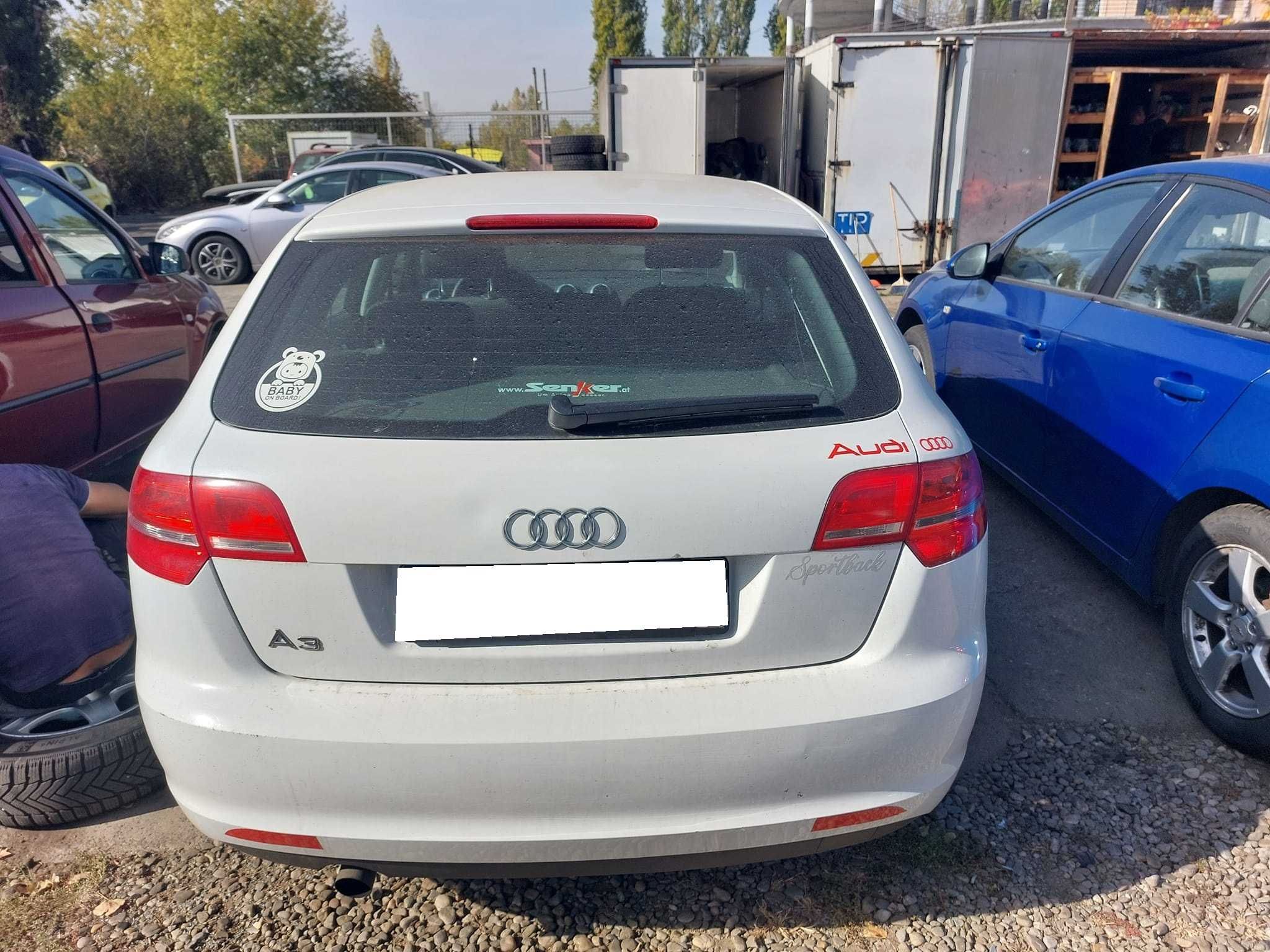 Dezmembrez Audi A3 1.6 Benzina Din 2009-BSE