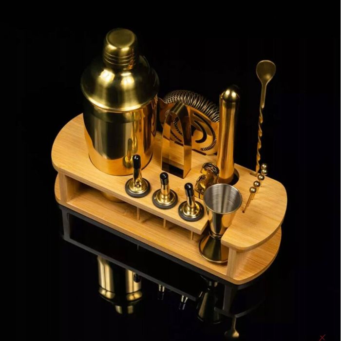 Set cocktail shaker pentru barmani,16 piese, auriu, Klausberg