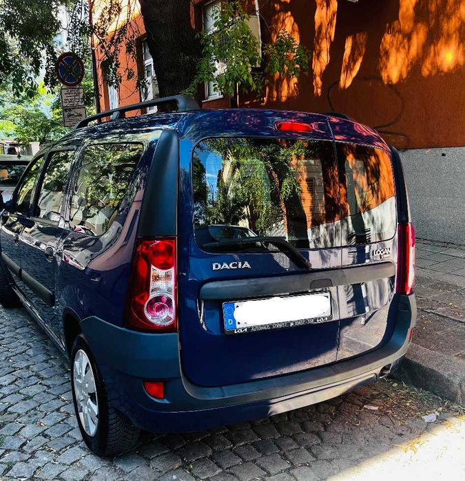 Dacia Logan dark blue 60.000 km