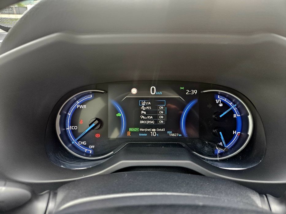 Toyota RAV4 2.5 Hybrid 4x4 VVT-iE Exclusive aproape noua 28.000 km