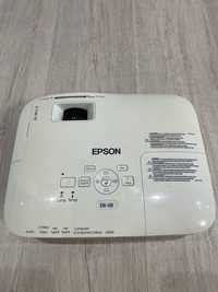 Пректор Epson EB-X8