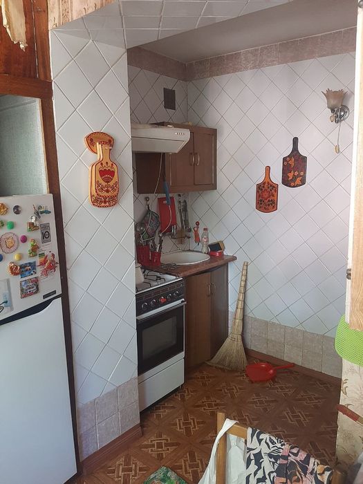 Продажа 3/3/4 на массиве ТТЗ-1, балкон 2х6