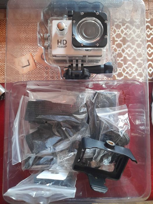 Action camera stil go pro + selfie stick .