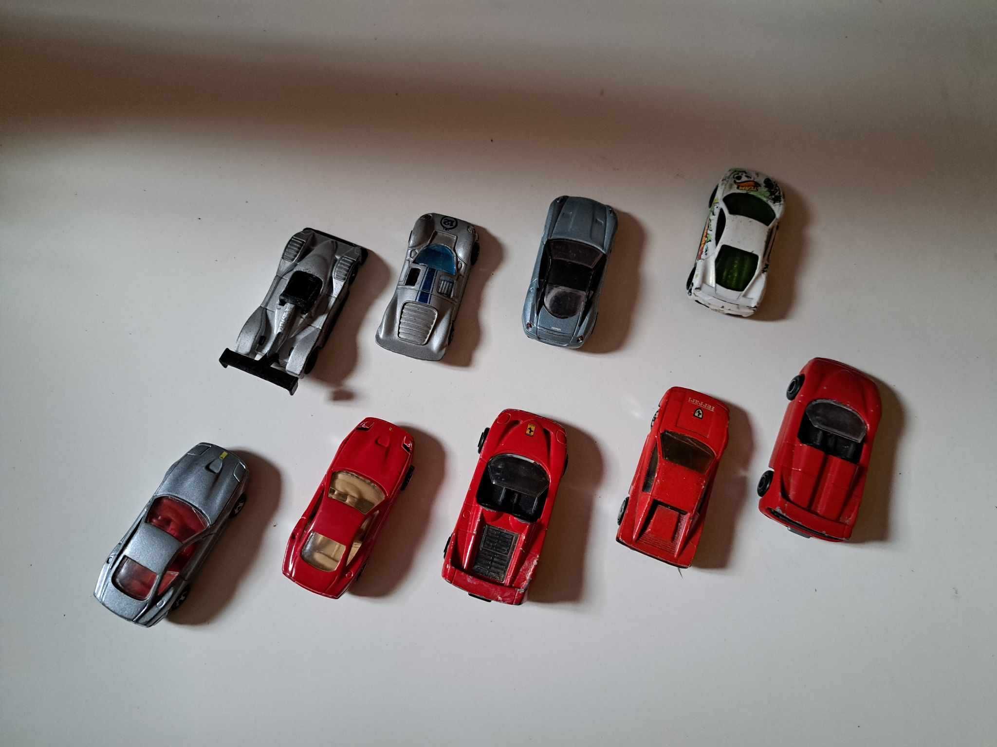 Колички модели автомобили  Ferrari , Ферари 1/64
