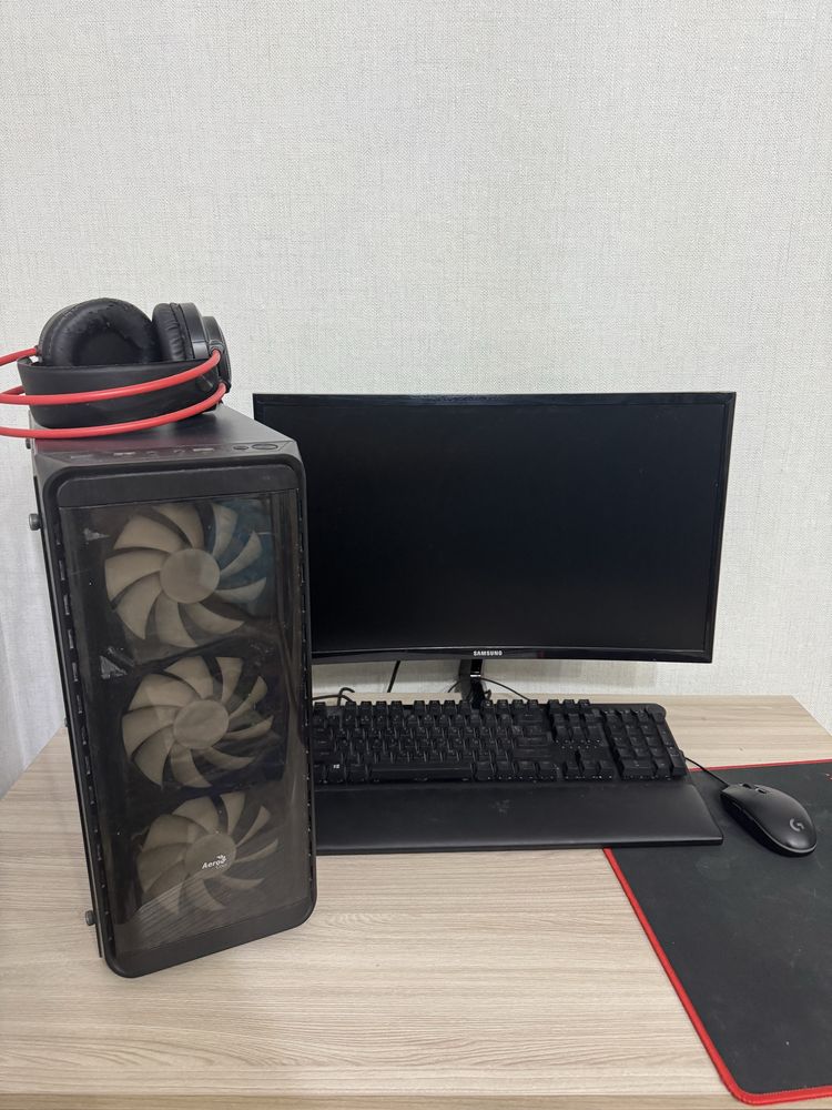 Продам компьютер игровой с монитором