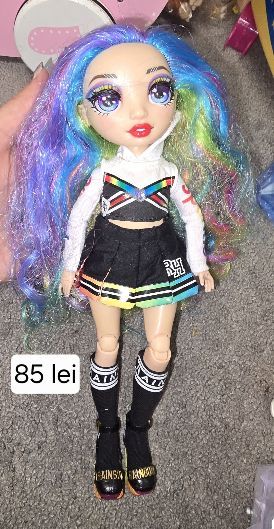 Papusi rainbow high si Monster high