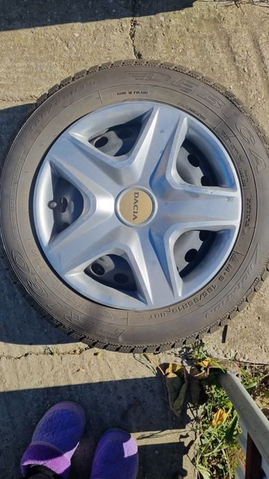 Anvelope cu jante tabla de iarna 185/ 65/15