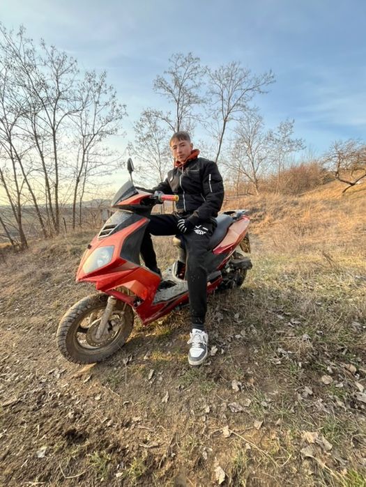 Scuter Gy6 80cc 4t