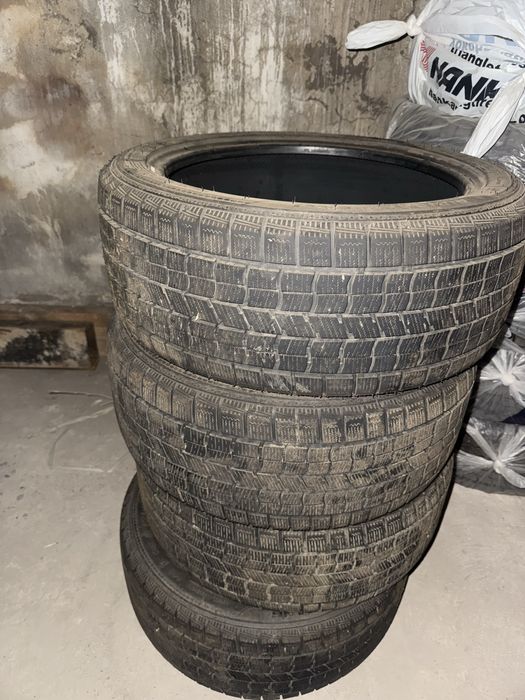 225/45/17 шины зимние