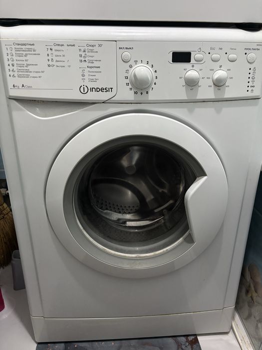 Стиральная машина Indesit на запчасти