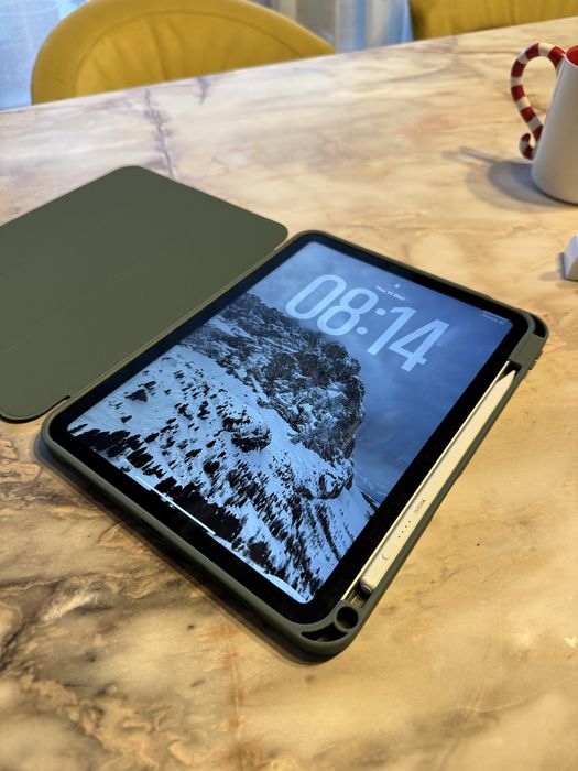 Vand iPad 11 128gb NOU silver