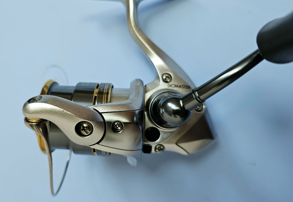 Макара Shimano Biomaster 2000S