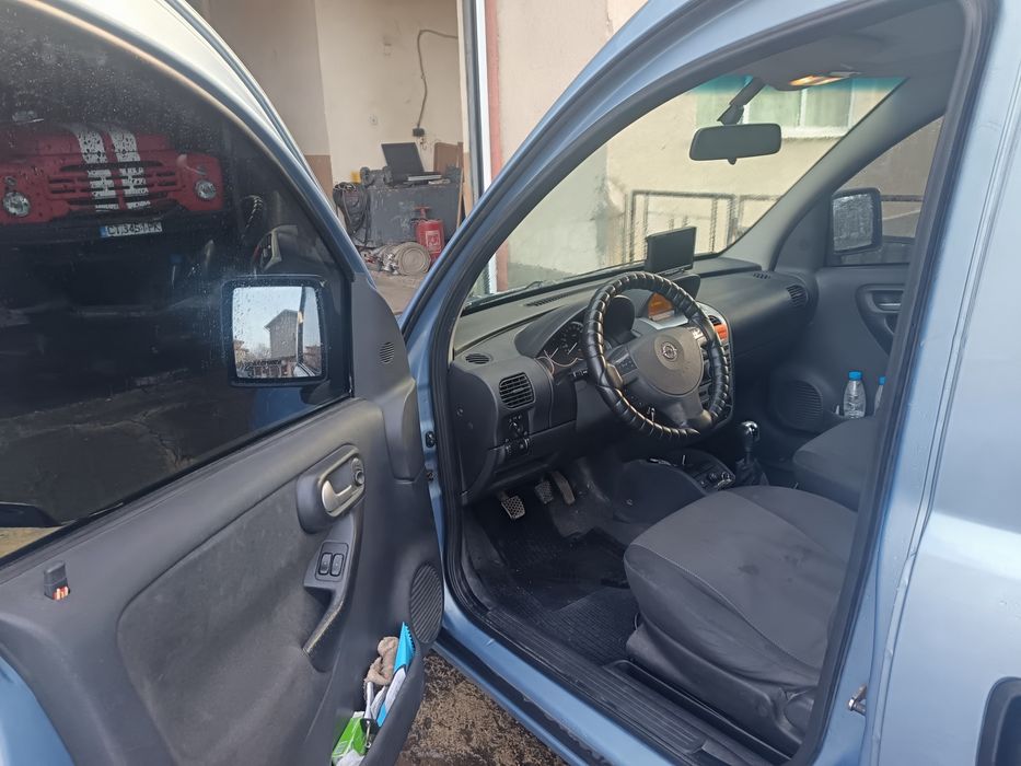 Opei Combo 1.6 metam 2009g