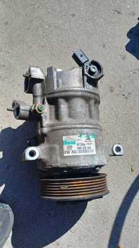 Compresor AC VAG COD 5N0 820 803 E