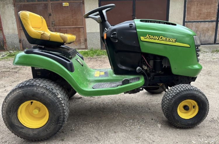 МОЩНО ТРАКТОРЧЕ JOHN DEERE 17 к.с.– Готов за работа!