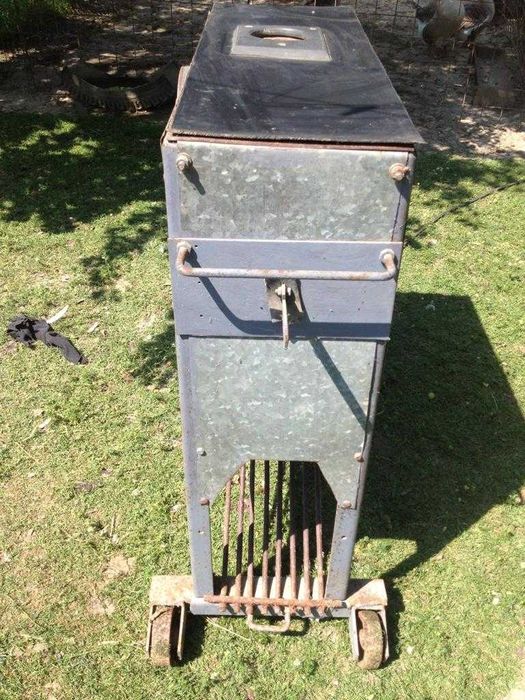 Machina electrica cu motor trifazat pentru porumb