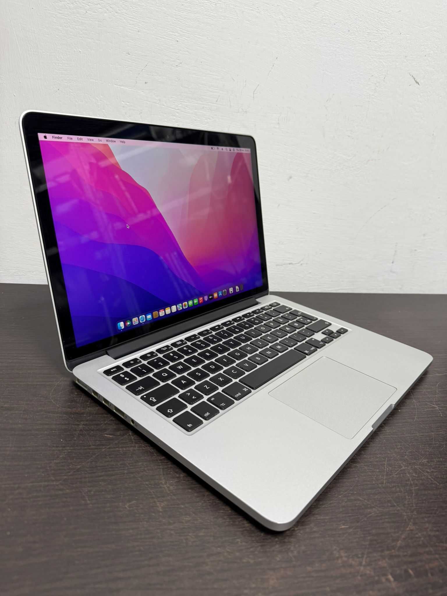 Laptop MacBook Pro 13 Retina Display, 2015, Core i5 , 8Gb, 256Gb SSD