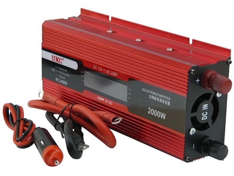 Инвертор преубразовател UKC с лед дисплей за кола 2000w 12V