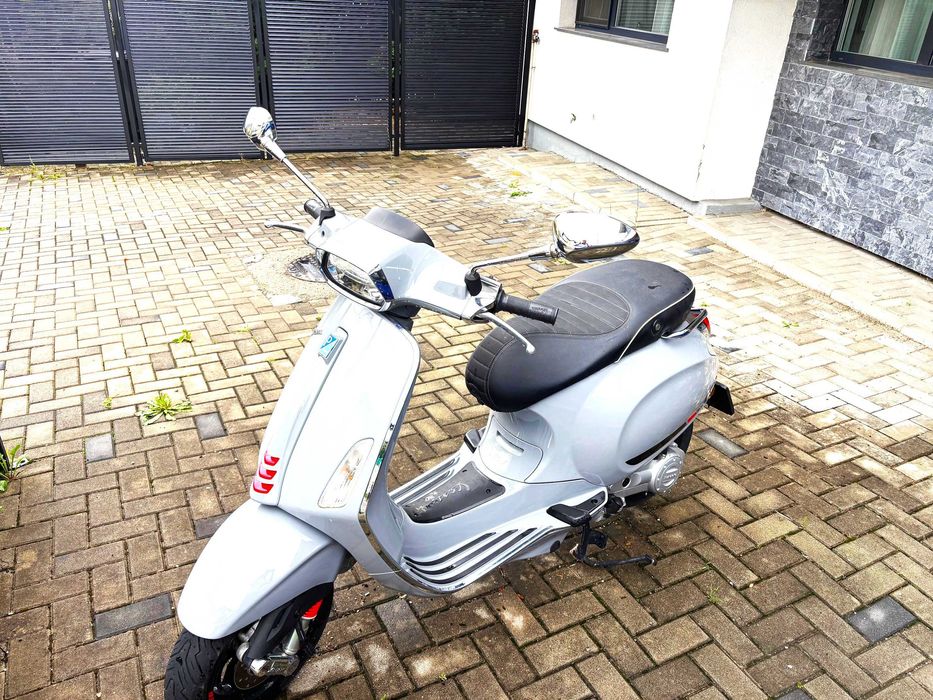De vanzare Vespa Sprint, 50cm3, stare foarte buna de functionare