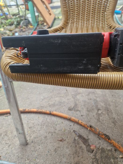 Pendular Milwauke M18 FBJS