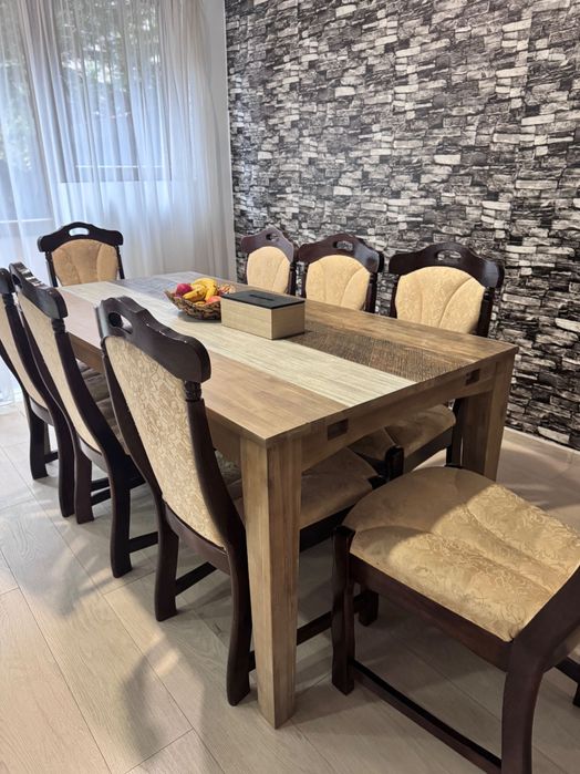 Masă lemn cu scaune