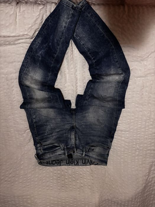 Blugi Calvin klein
