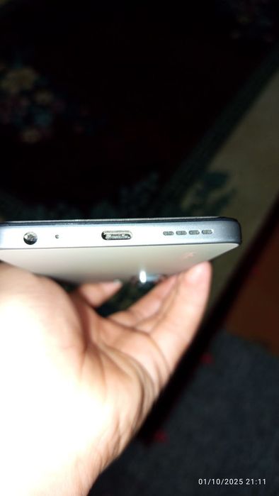 Infinix hot 50 .12 ga 256 talig  yangidek