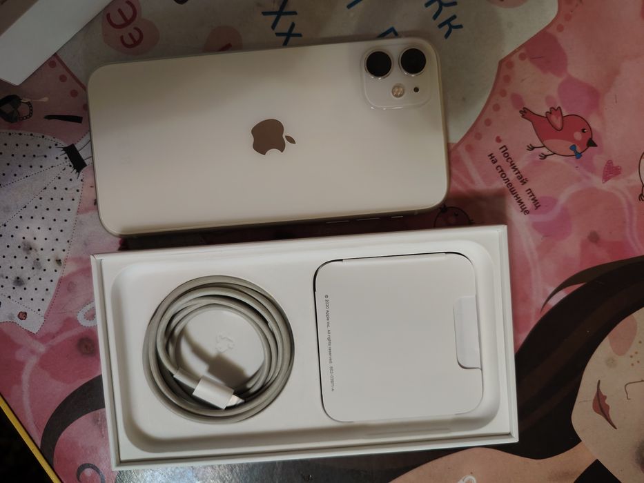 Продам iPhone 11