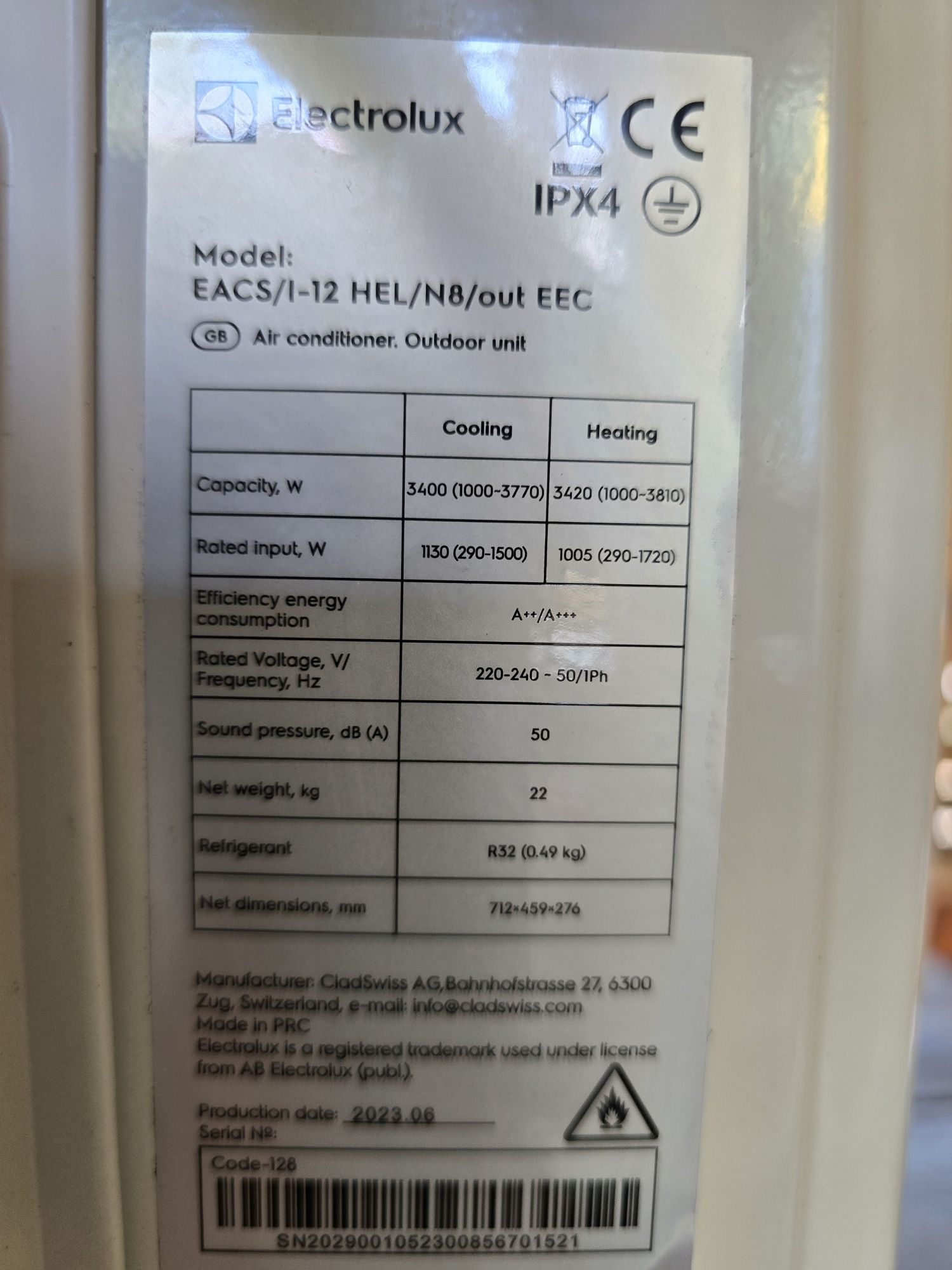 Aer conditionat ELECTROLUX EACS/I-12HEL/N8 EEC, 12000 BTU, A++/A+, Inc