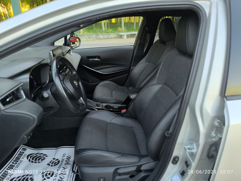 Toyota Corolla 1.8 HYBRID 2021