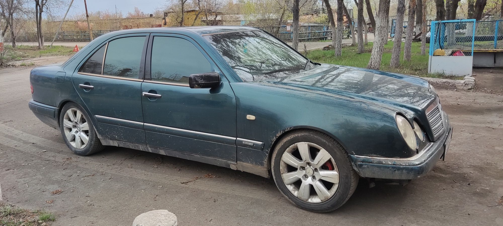 Продам лупаря W210.