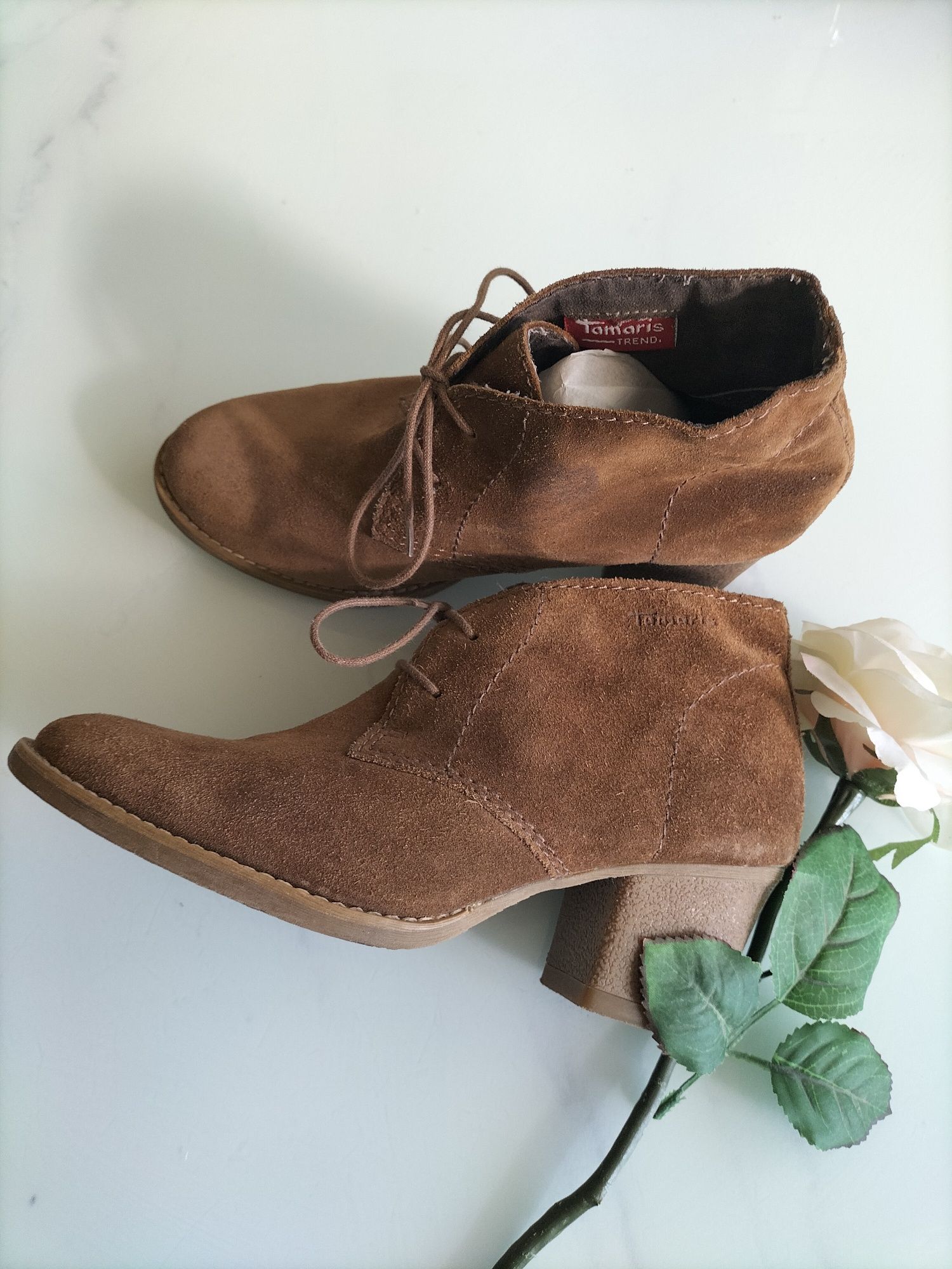 Дамски ботички Tamaris