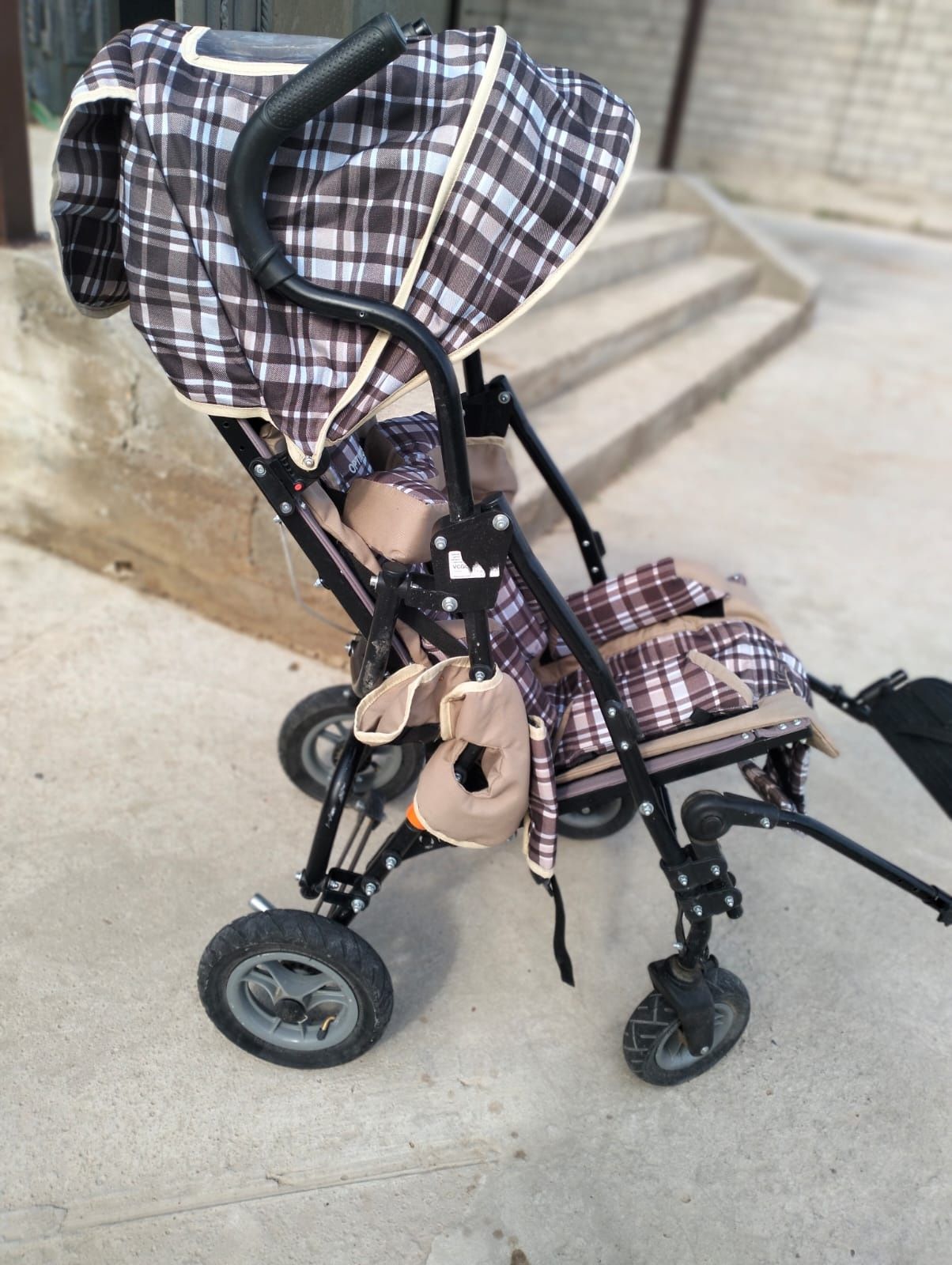 Ортоп едическая коляска для детей с дсп