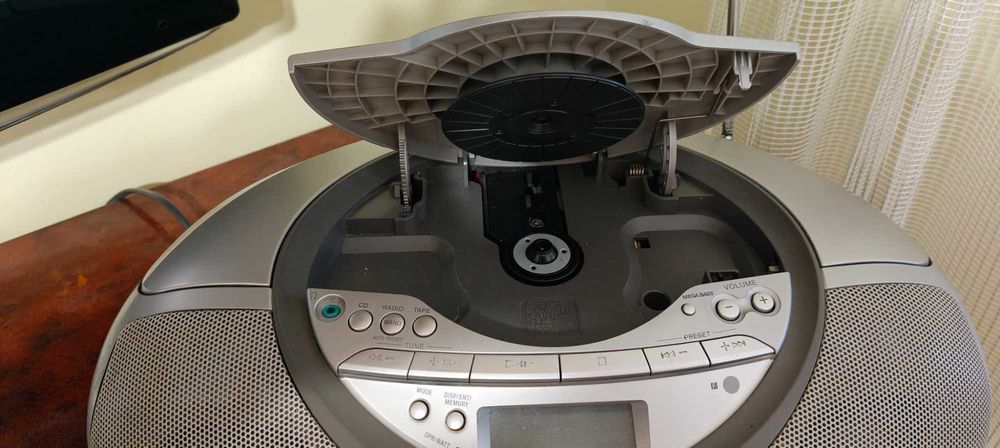 SONY CFD-S350L – Radio/CD Player Portabil