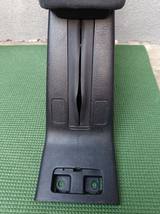 Подлакътник Хонда Сивик 5