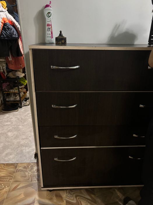 Комод, очень вместительный