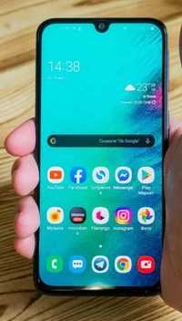 Продам Samsung galaxy A40 64gb