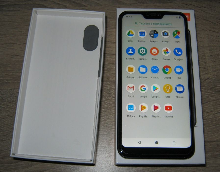 Смартфон Xiaomi Mi A2 Lite 32GB+подарък