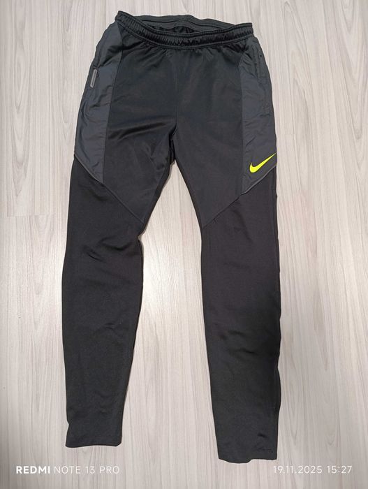 '' Nike Dry Strike Pant''оригинално мъжко спортно долнище S размер
