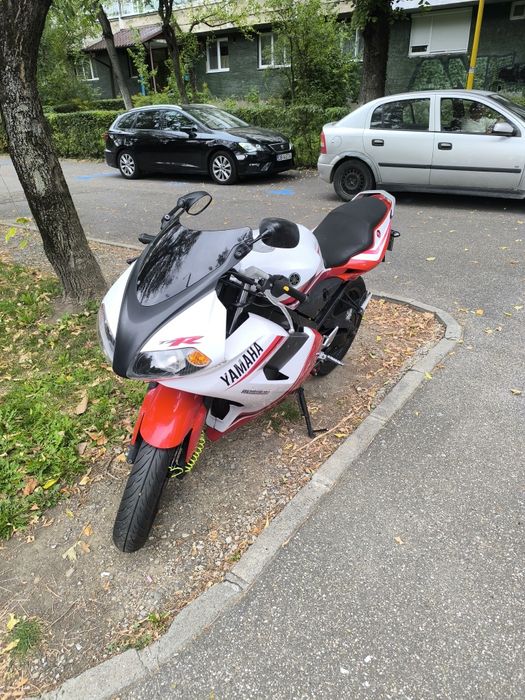 Vând motocicleta Yamaha TZR50