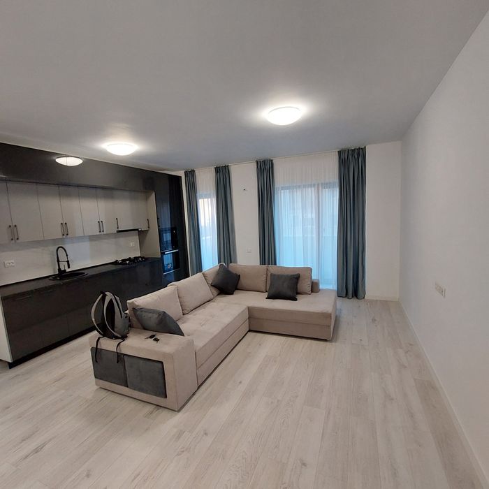 vând apartament 2 camere tip studio