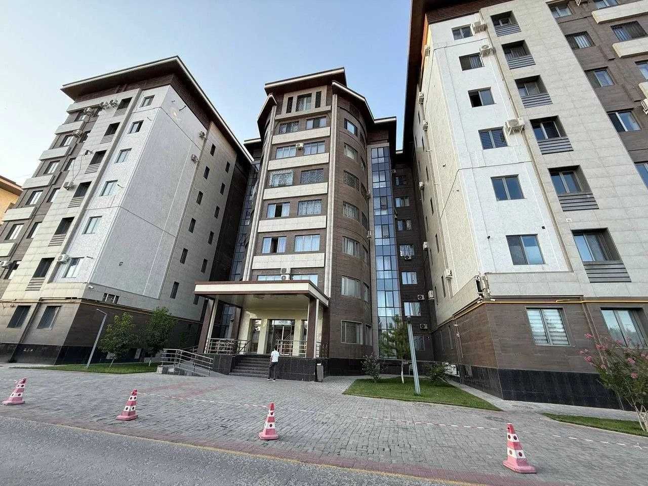 Аренда Квартира Метро Беруний, Хувайдо резиденс, 3/1/7.