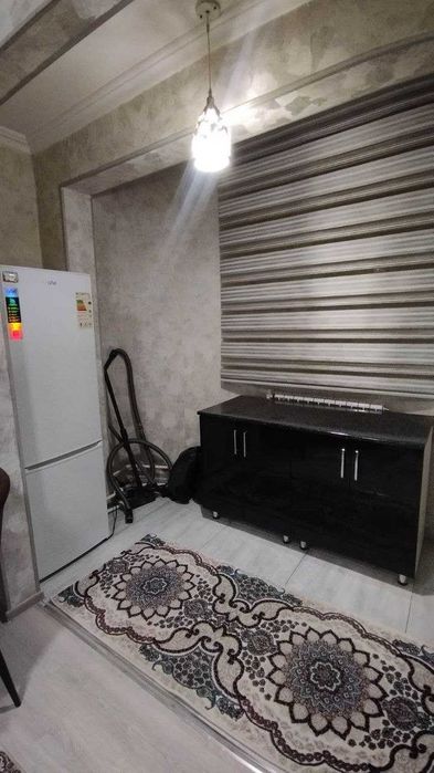 Ijaraga qiz bolar qoyiladi 3 ta