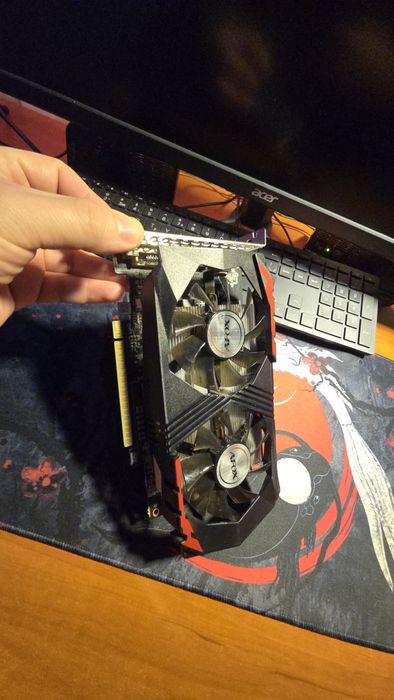 Продам видео карту Nvidia GTX 1050ti 4GB