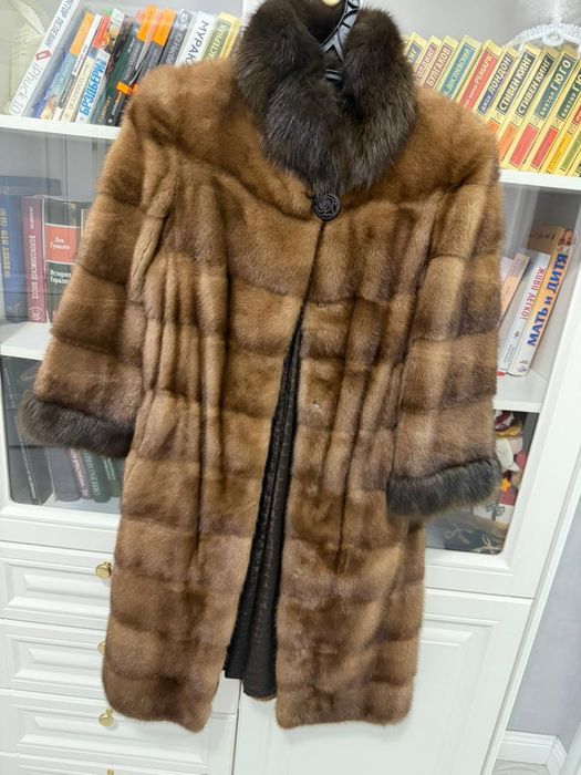 Продам норковую шубу!