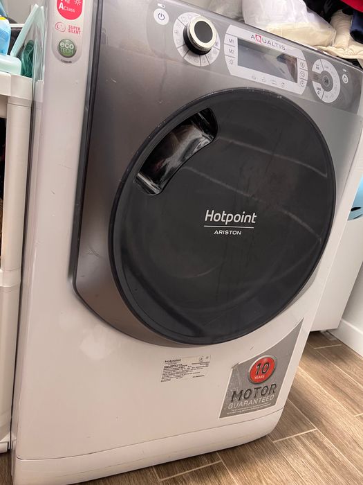 Mașină de spălat rufe cu uscător, Hotpoint Ariston 9/7 kg